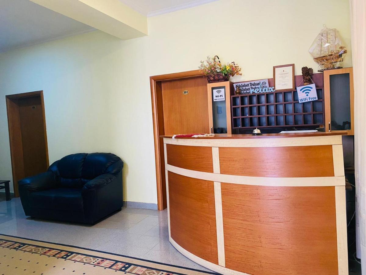 Hotel Edland Vlorë Extérieur photo
