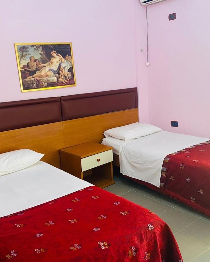 Hotel Edland Vlorë Extérieur photo