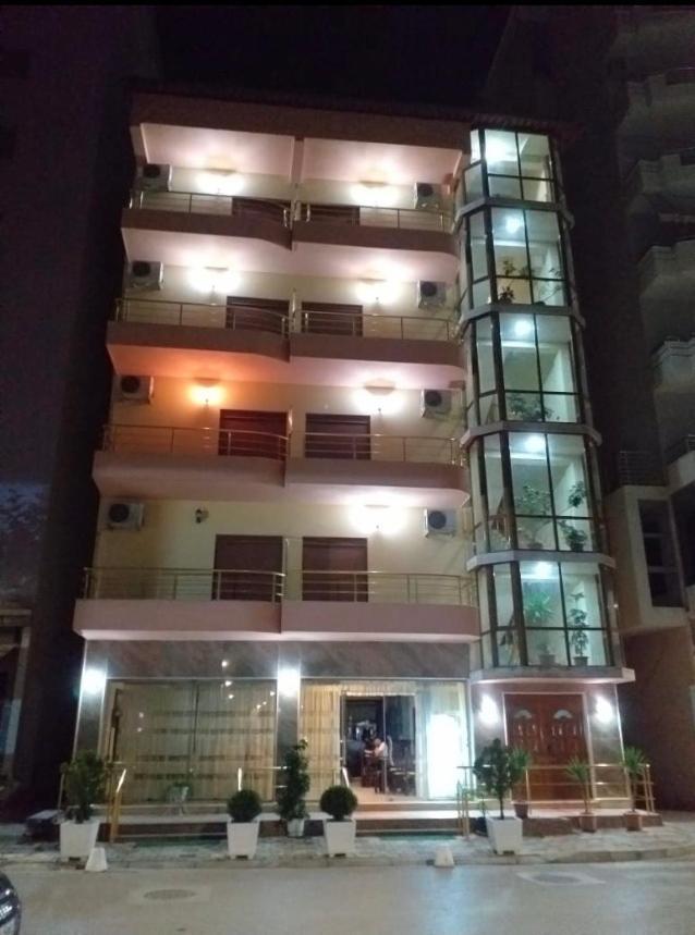 Hotel Edland Vlorë Extérieur photo