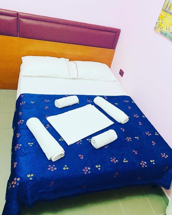 Hotel Edland Vlorë Extérieur photo